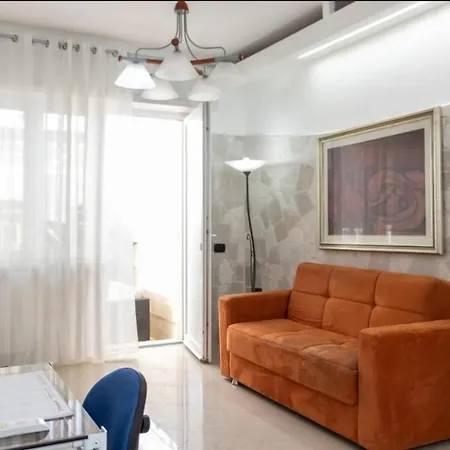 Perla Marina بيت ضيافة